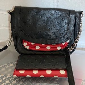 Loungefly Minnie Purse/Wallet Set